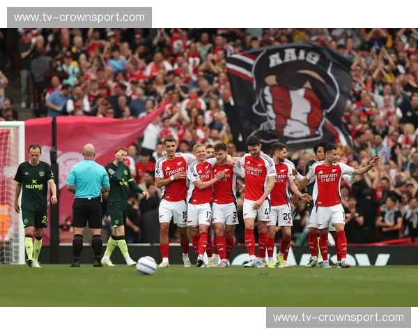 红魔的王座与天鹅的逆袭：曼联vs斯旺西，一场关乎尊严与宿命的绿茵博弈